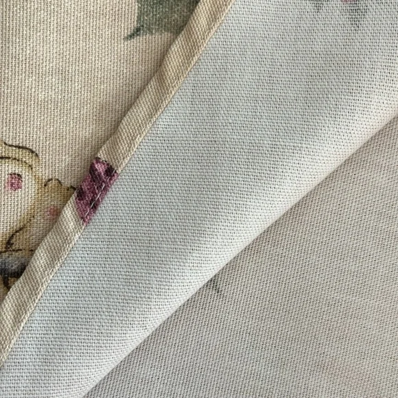 Flowers, Butterflies, Dragonflies, and Ladybugs Oval Tablecloth - Picture 3 of 8